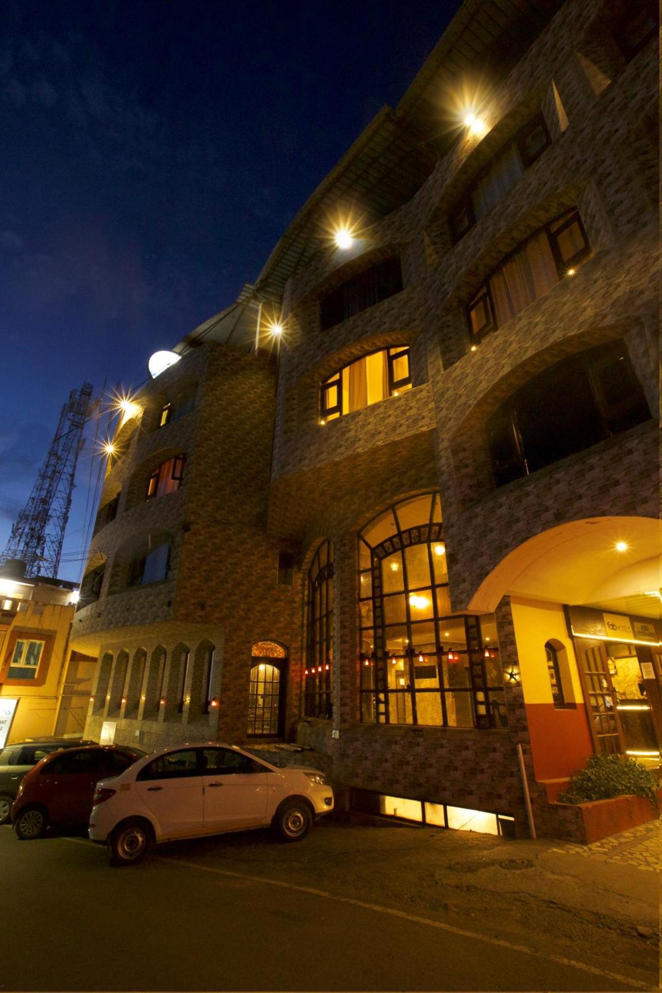 Devi Enterprises - Hotel Khems Ooty Luaran gambar