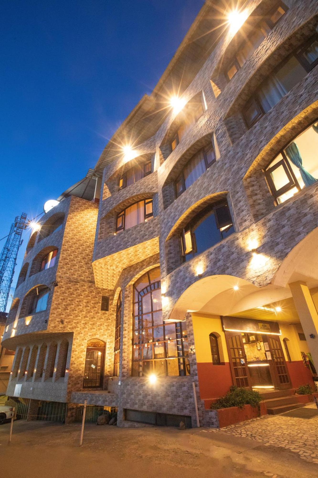 Devi Enterprises - Hotel Khems Ooty Luaran gambar